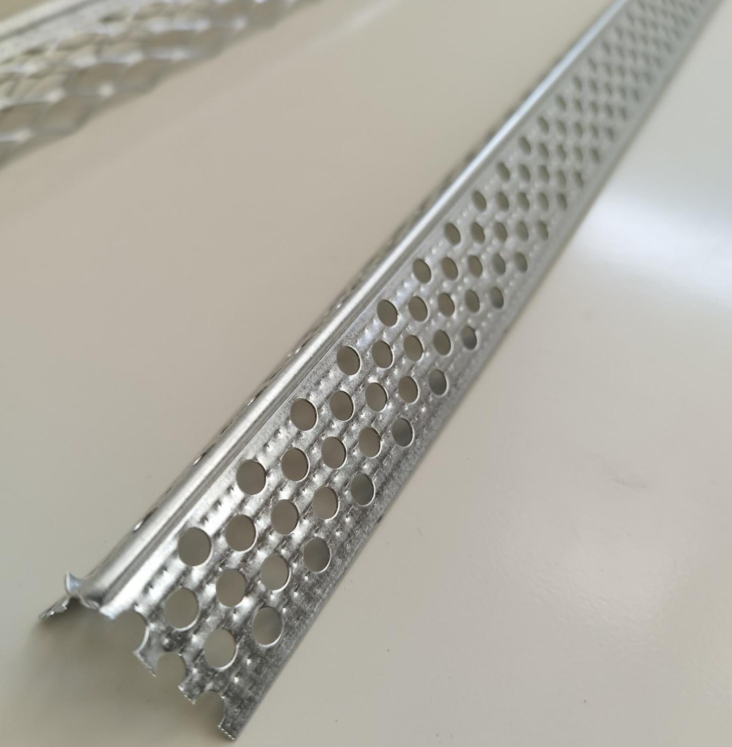 Perfil Canto Perfurado Para Gesso/ Galvanizado