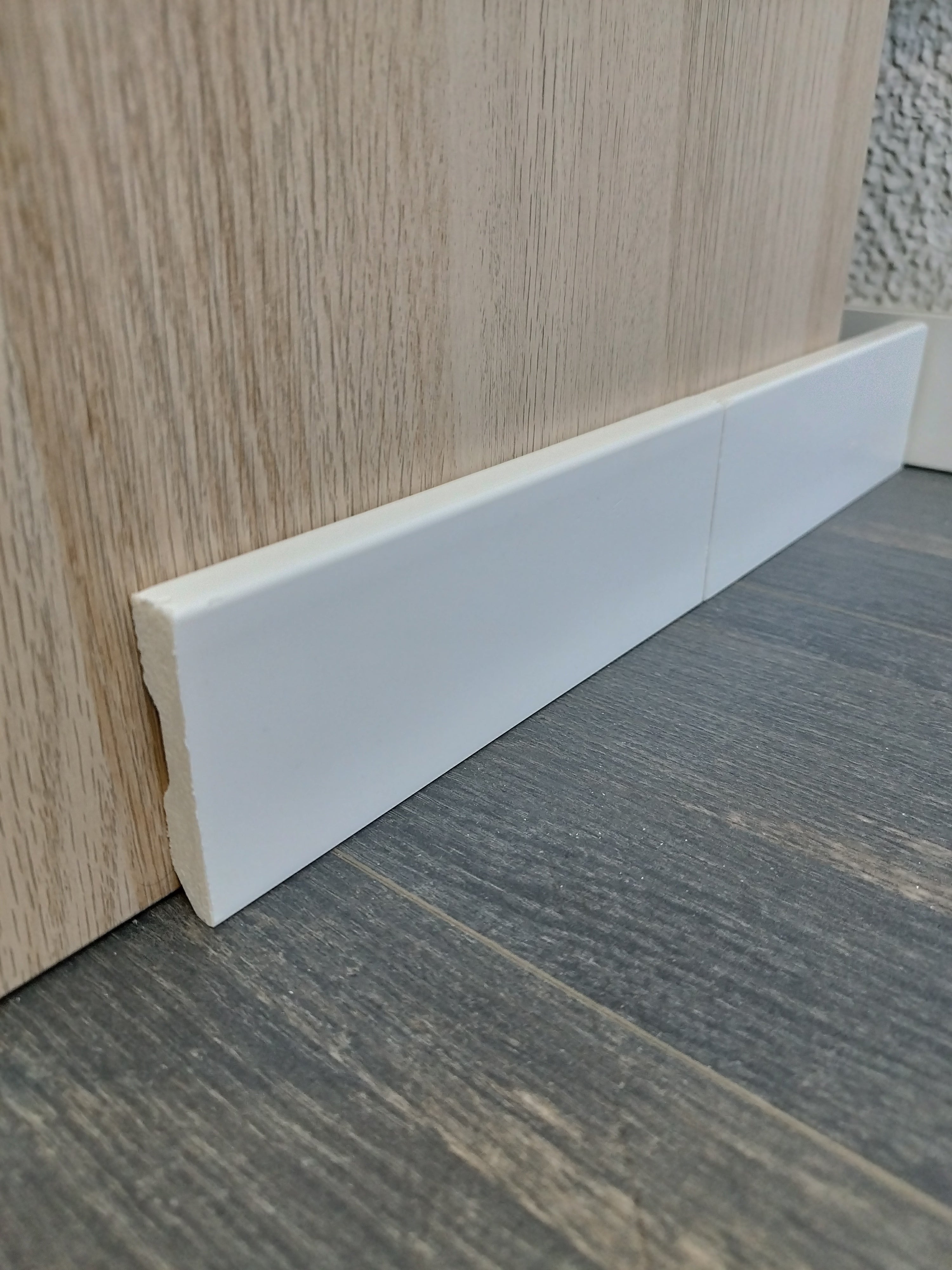 Rodapé Poliestireno HD - Quadrado 70 mm-Caixa