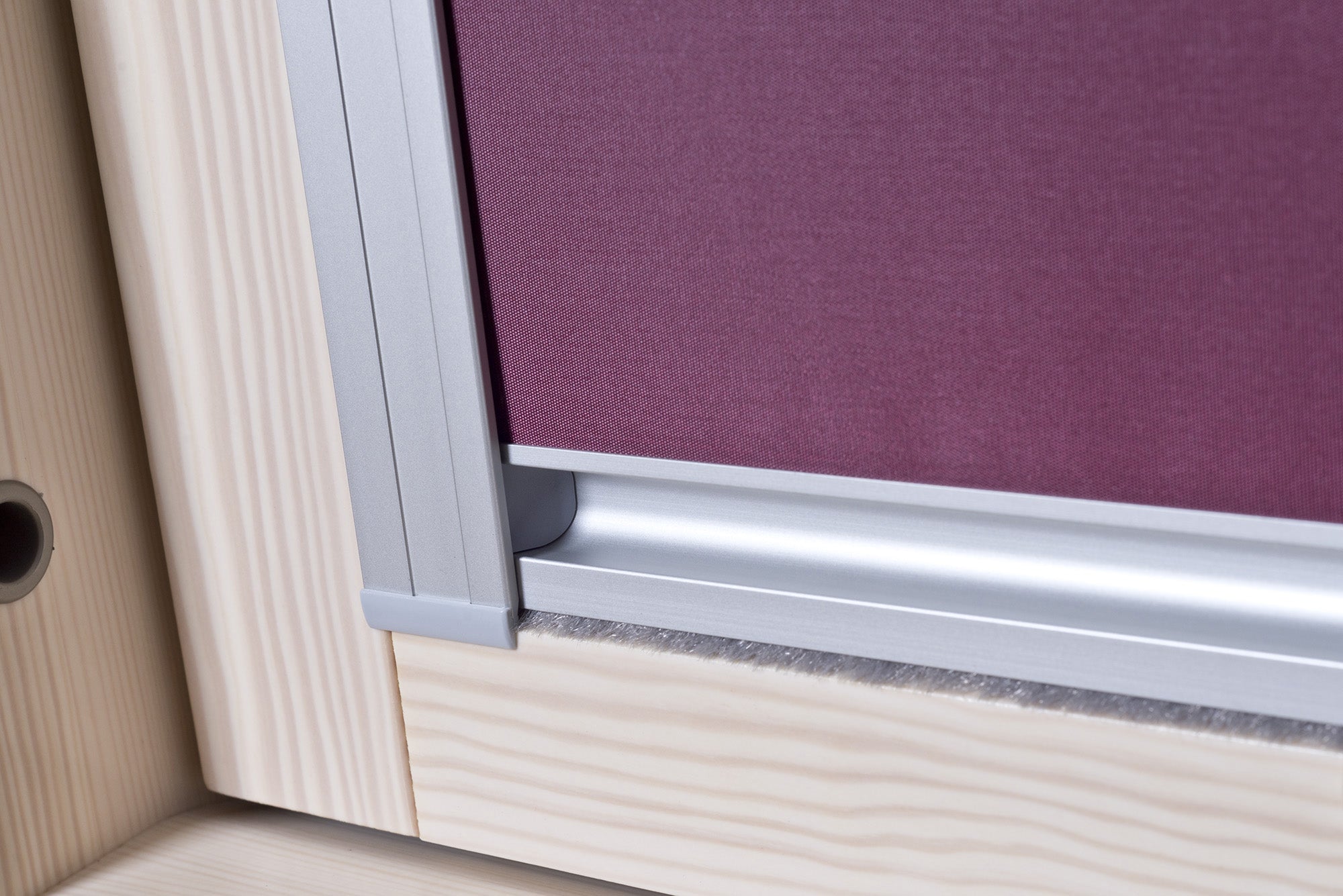 Cortinas para Janelas de Sótão em Madeira | Modelos VSO/ VSC/ VSK