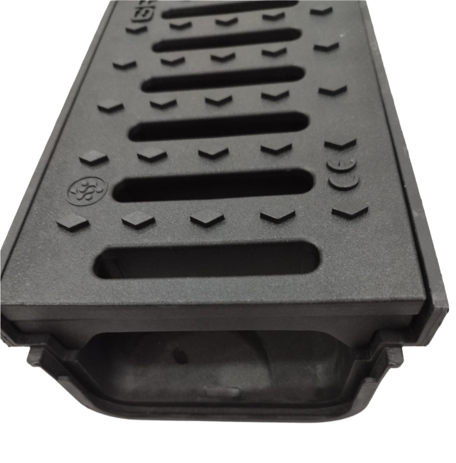 Canal Evolution com Grelha Poliamida Alt. desde 8.5cm