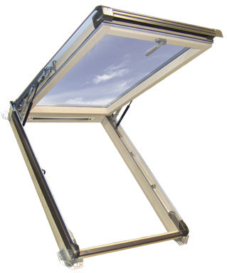 Janela de sótão OP60, solução moderna para iluminação natural e ventilação.