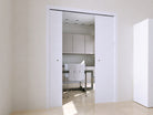 Porta resistente, design moderno e funcional para interiores e exteriores.