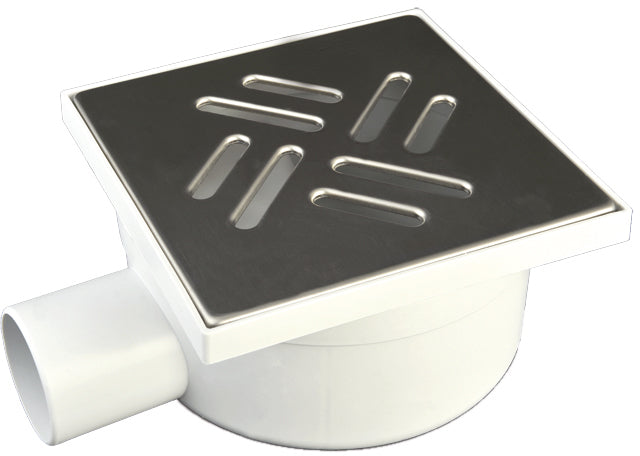Ralo sifonado com grelha de aço inox, escoamento lateral. Solução resistente e durável para sistemas de drenagem.
