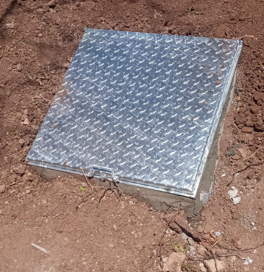 Tampas Rasas Com Aro Para Poço / Espessura 3,0mm