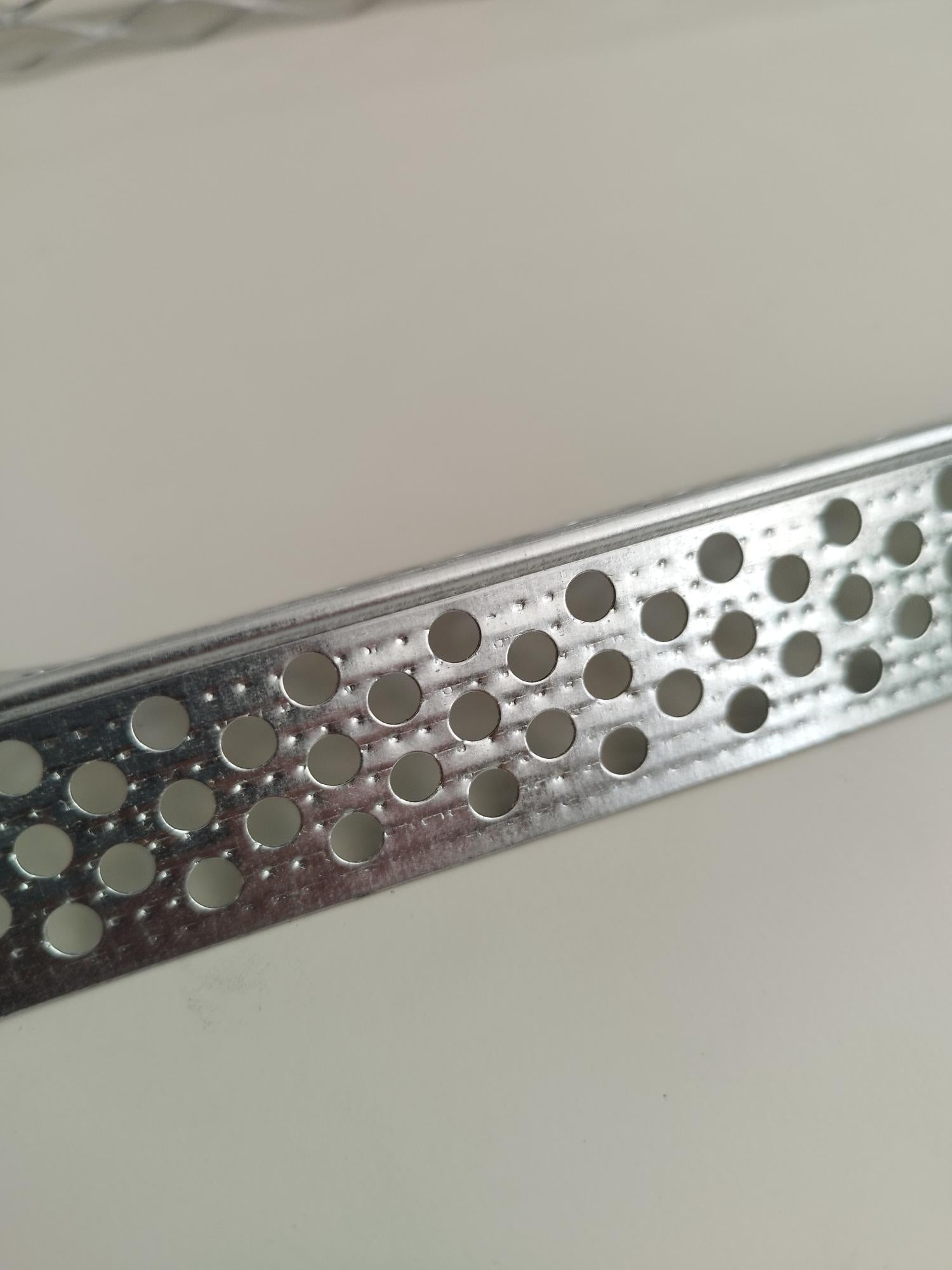 Perfil Canto Perfurado Para Gesso/ Galvanizado