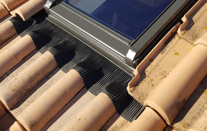 Janela de Sótão em PVC | Abertura Projetante  IGKV