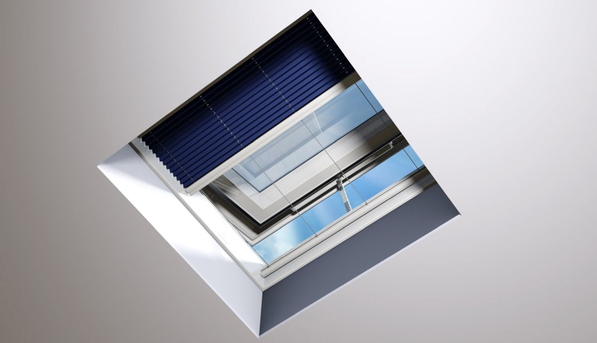 Janela plana com acessório PGCA1, design moderno e eficiente. Ideal para iluminação natural e ventilação de espaços.
