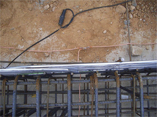 Painel nervurado Affimetal, resistente e durável. Ideal para coberturas e revestimentos estruturais.