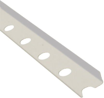 Perfis metálicos, peças essenciais para reforço estrutural e acabamentos.