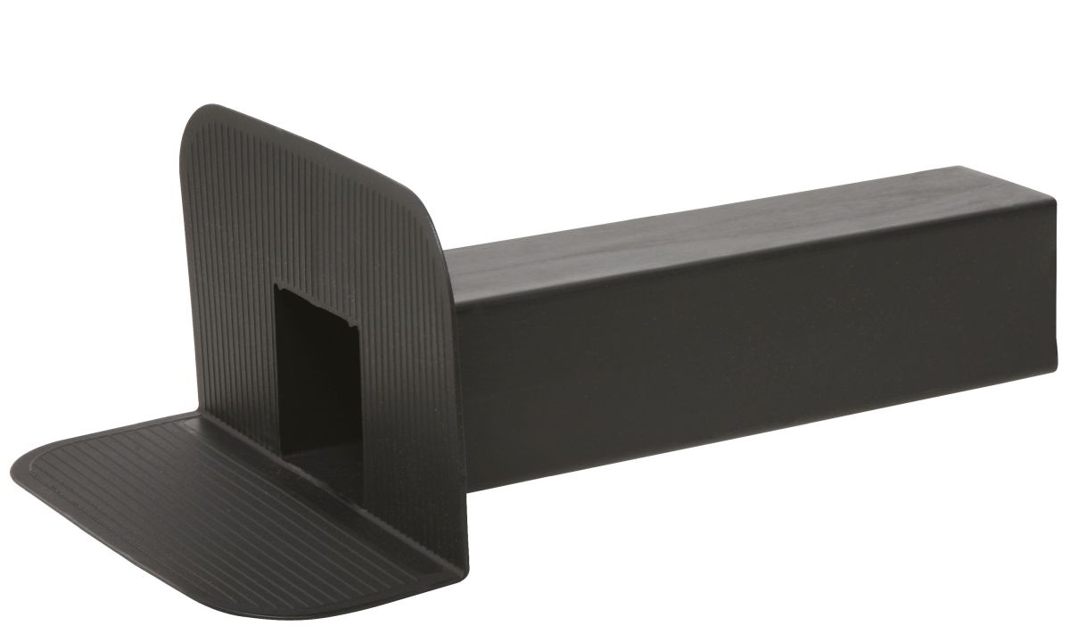 Bocal grande para drenagem, peça robusta e eficiente para escoamento de água.